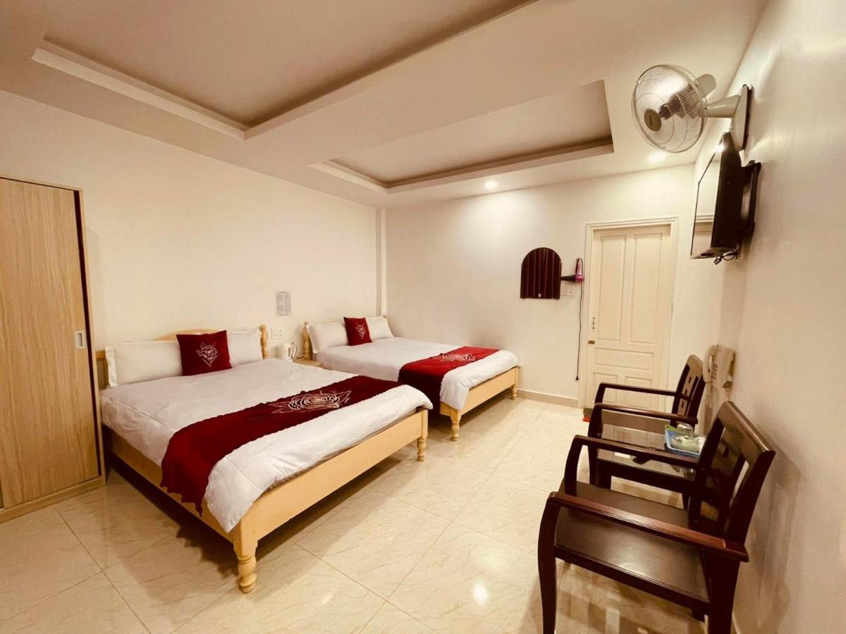 Kieu Trang Hotel Da Lat Esterno foto