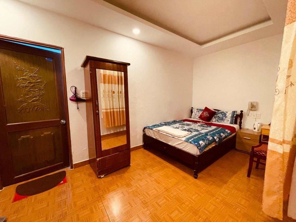 Kieu Trang Hotel Da Lat Esterno foto