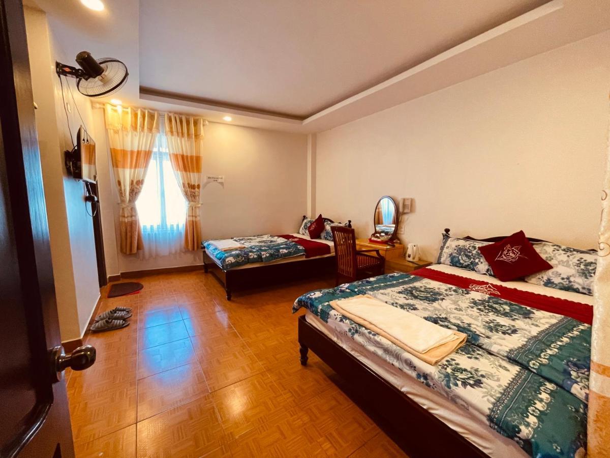 Kieu Trang Hotel Da Lat Esterno foto