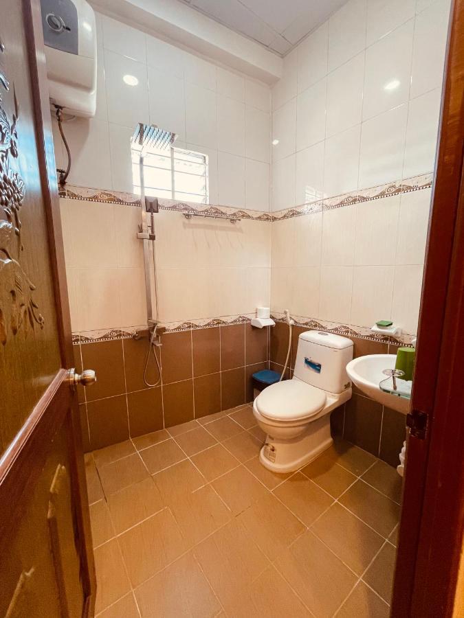 Kieu Trang Hotel Da Lat Esterno foto
