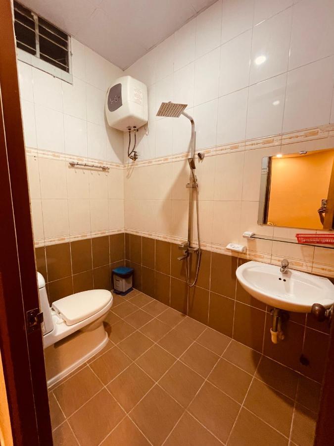 Kieu Trang Hotel Da Lat Esterno foto