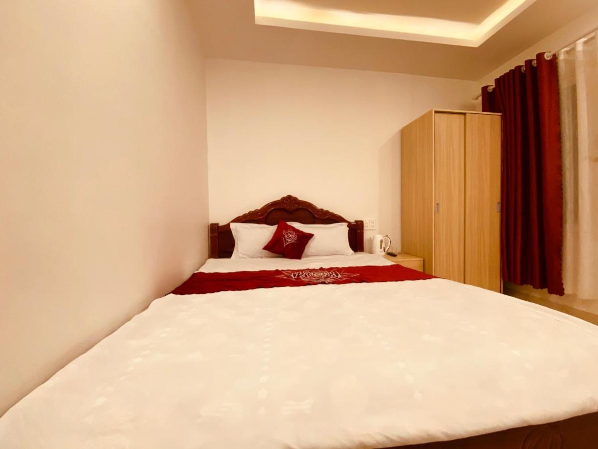 Kieu Trang Hotel Da Lat Esterno foto