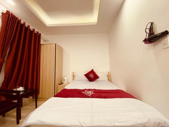 Kieu Trang Hotel Da Lat Esterno foto